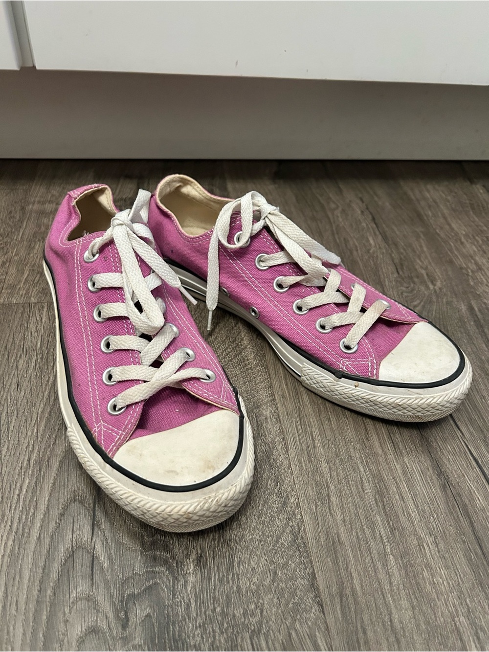 Converse Women’s Orchid Purple Low-Top Canvas Sneakers